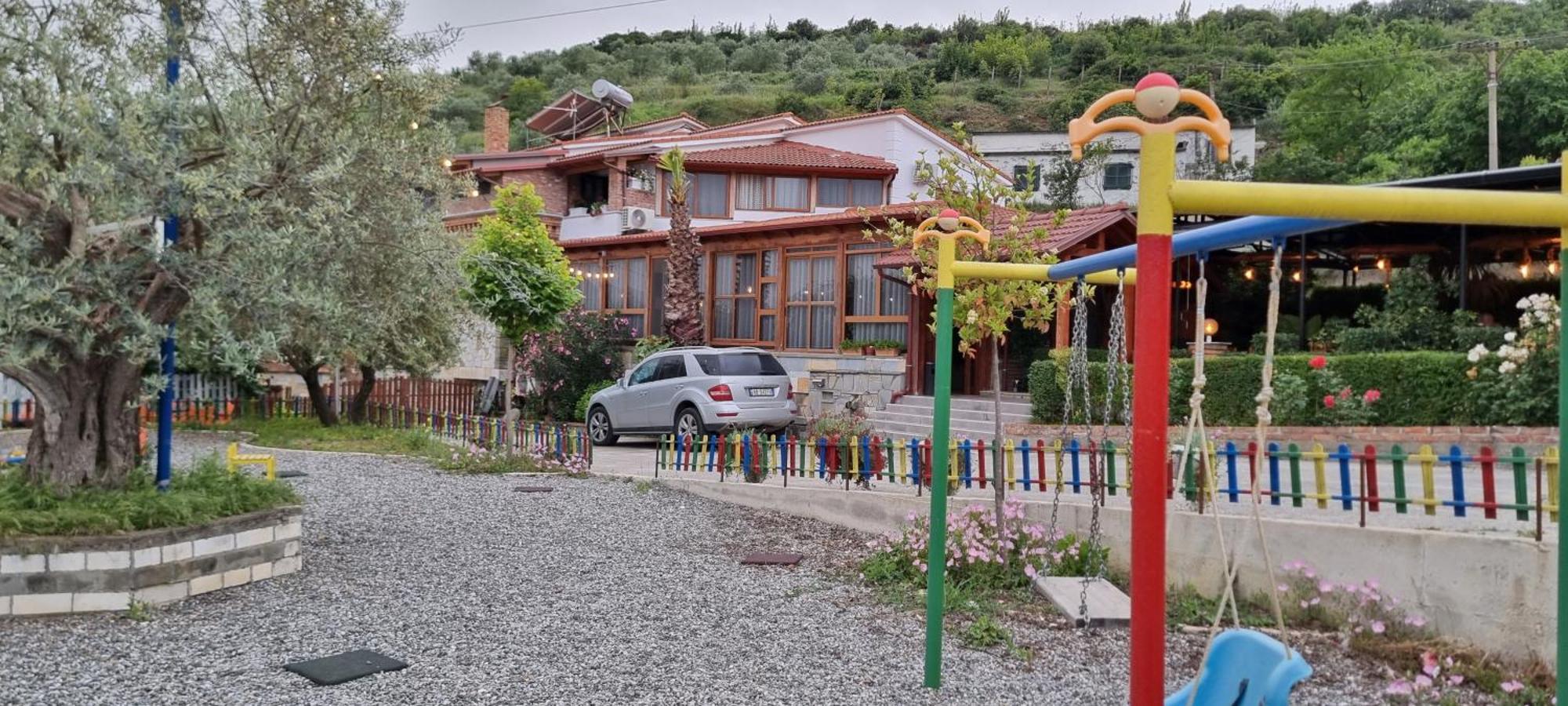 Salillari Guest House Berat Zewnętrze zdjęcie