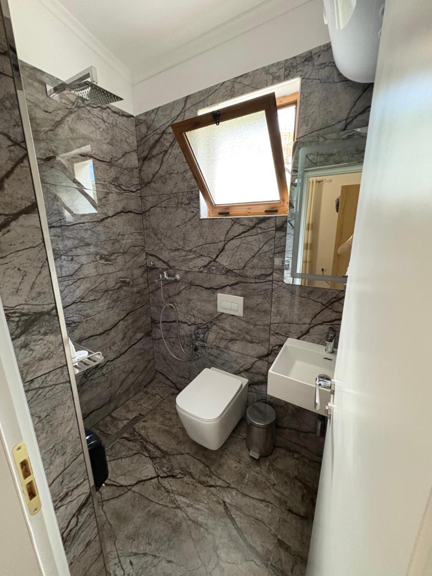 Salillari Guest House Berat Zewnętrze zdjęcie